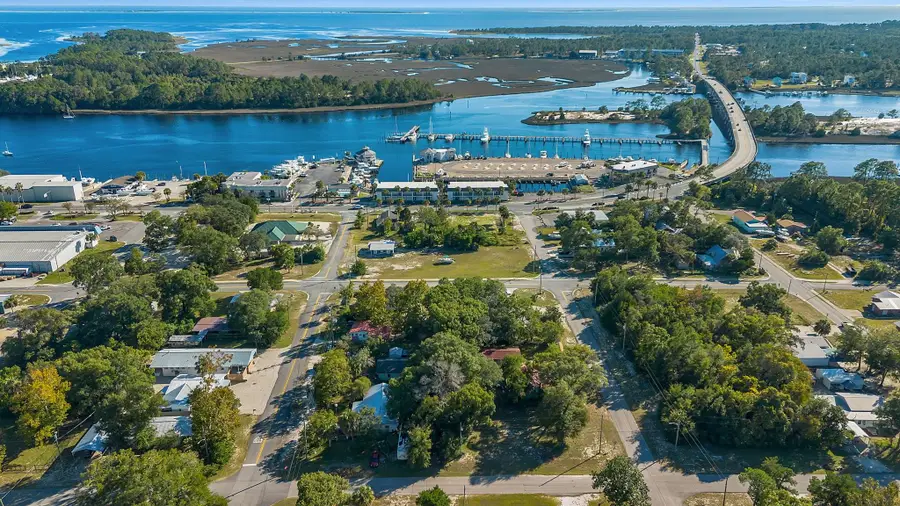 308 NW 10th Street, Carrabelle, FL 32322 - #3