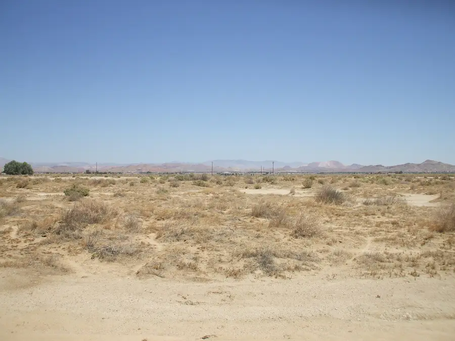 Ave A 12 W 43 St W Street, Del Sur, CA 93536 - #2