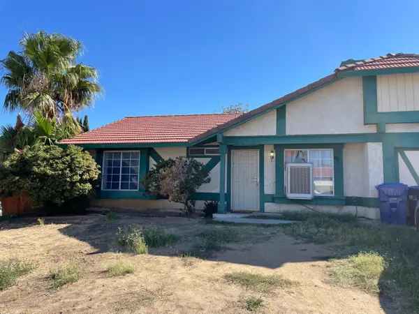 37842 Kittyhawk Lane, Palmdale, CA 93550