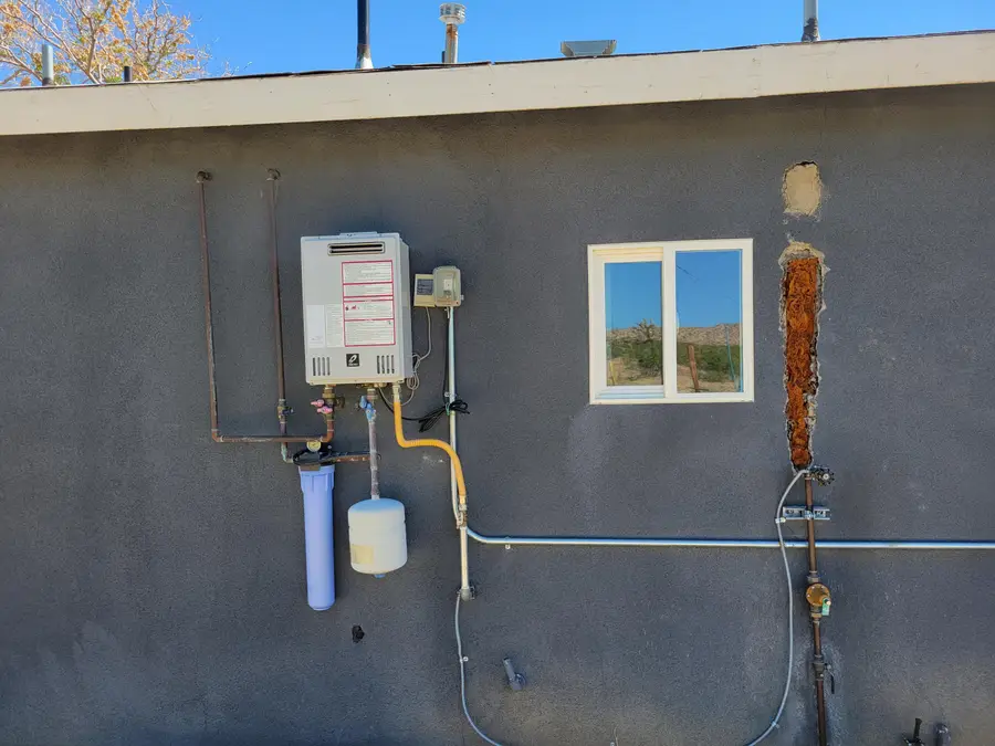 18105 E Avenue I, Lancaster, CA 93535 - #2