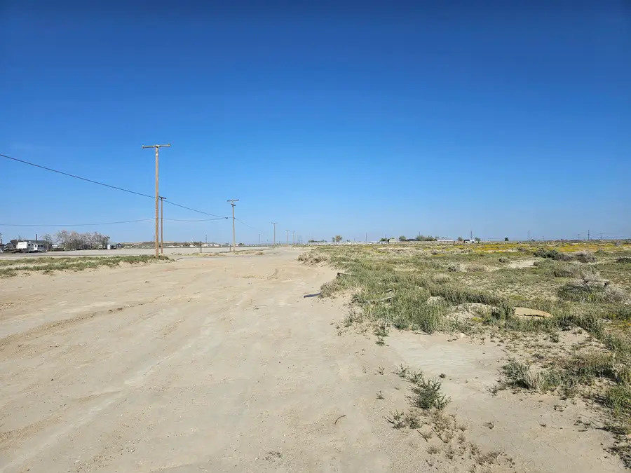 E Avenue F12, Lancaster, CA 93535 - Image #3