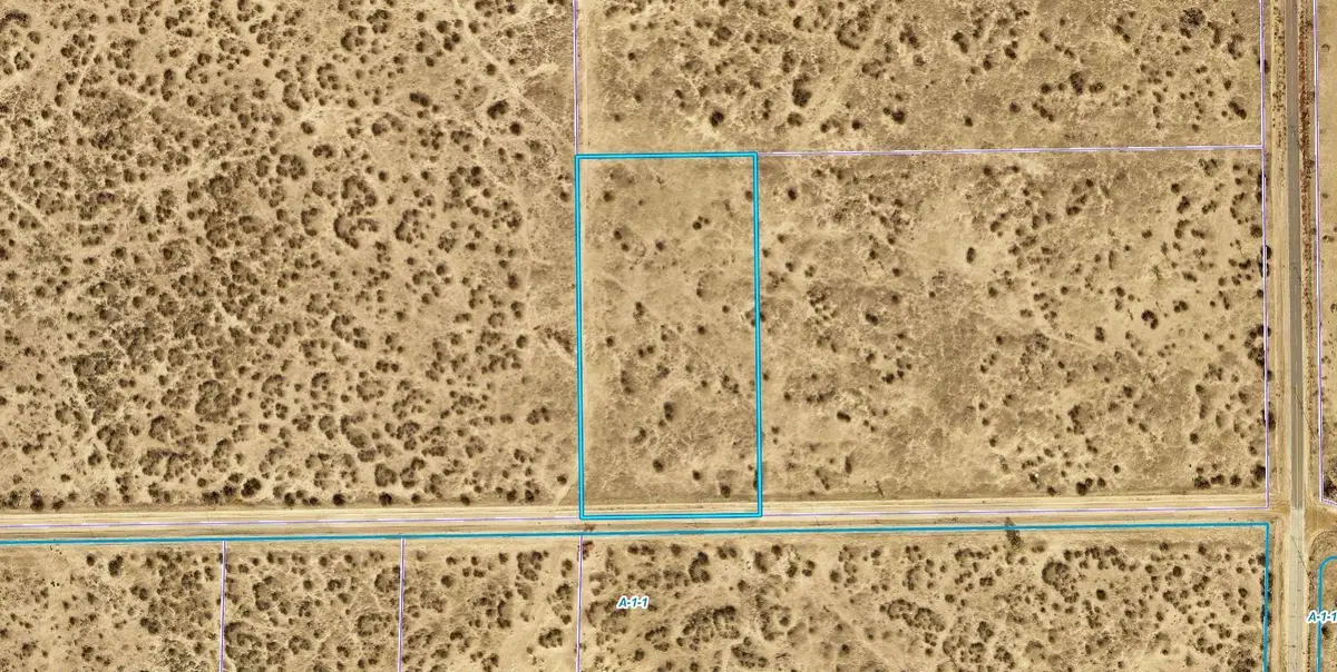 E Ave Q, Palmdale, CA 93591 - #1