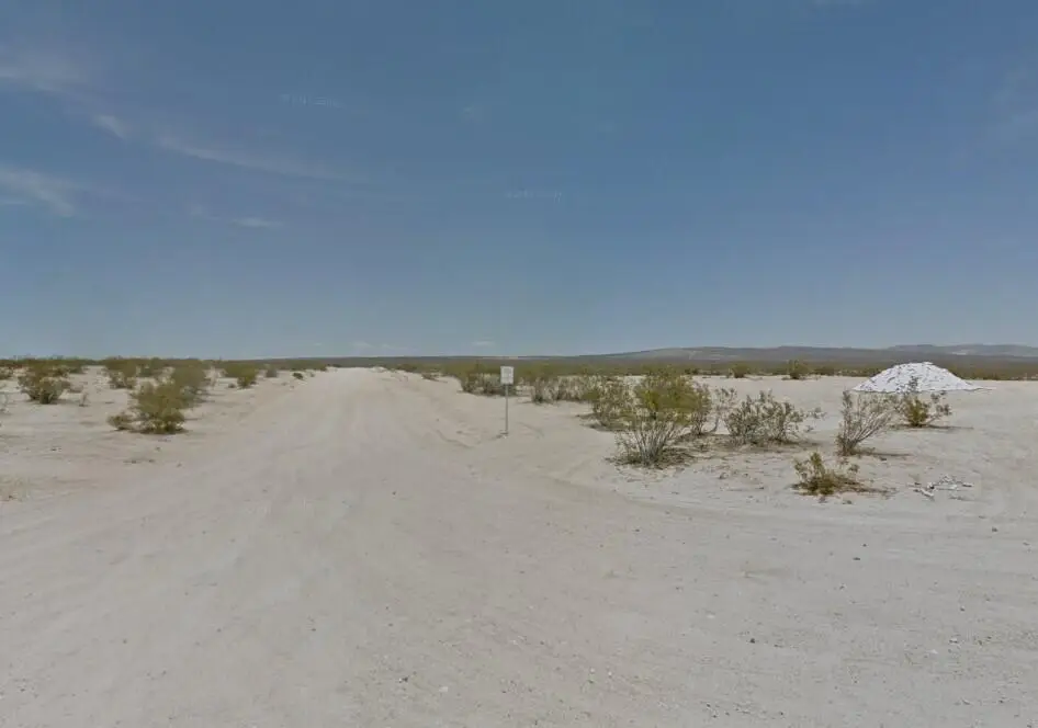 Colgate Rd & Columbia Rd, California City, CA 93505 - Image #1