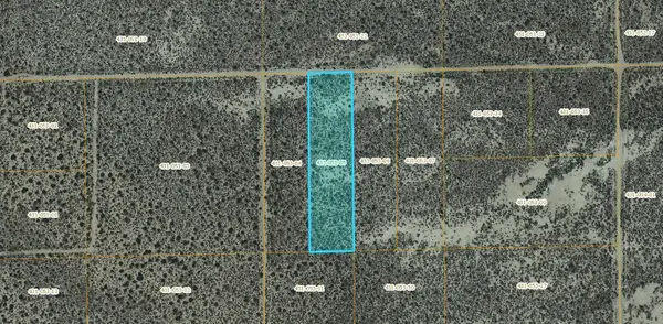 Vic Clark St, Mojave, CA 93501