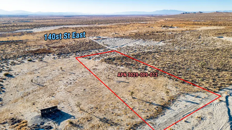 E Cottonwood Avenue, Palmdale, CA 93591 - Image #3