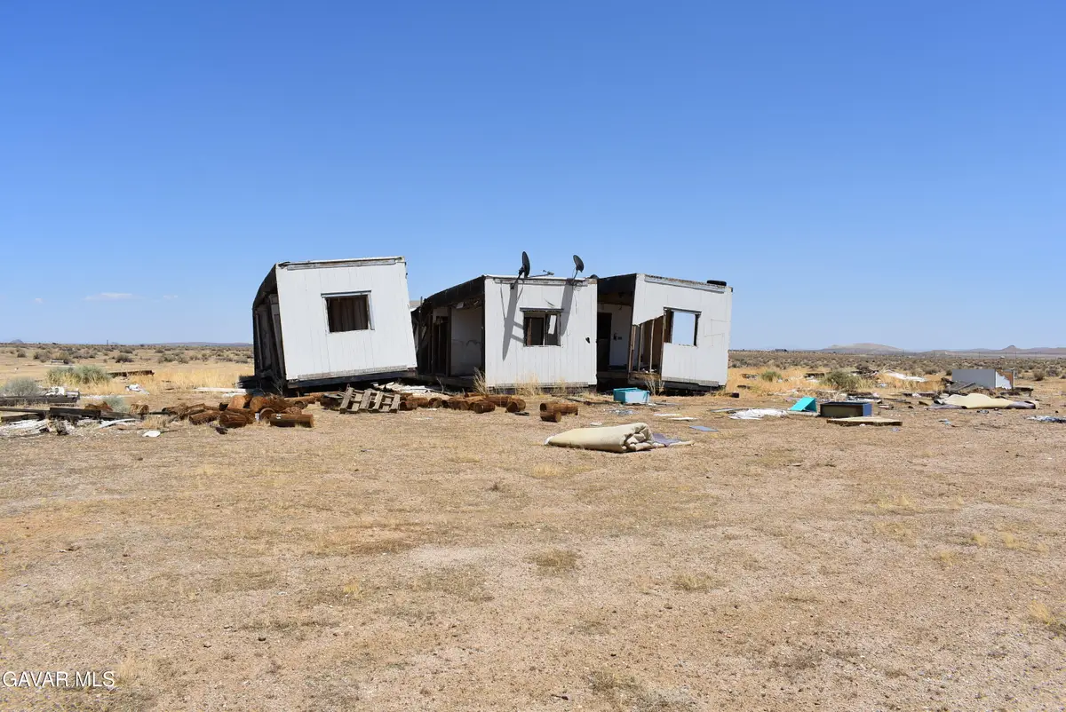 5th St E And S/o Denise Ave, Mojave, CA 93501 - Image #1