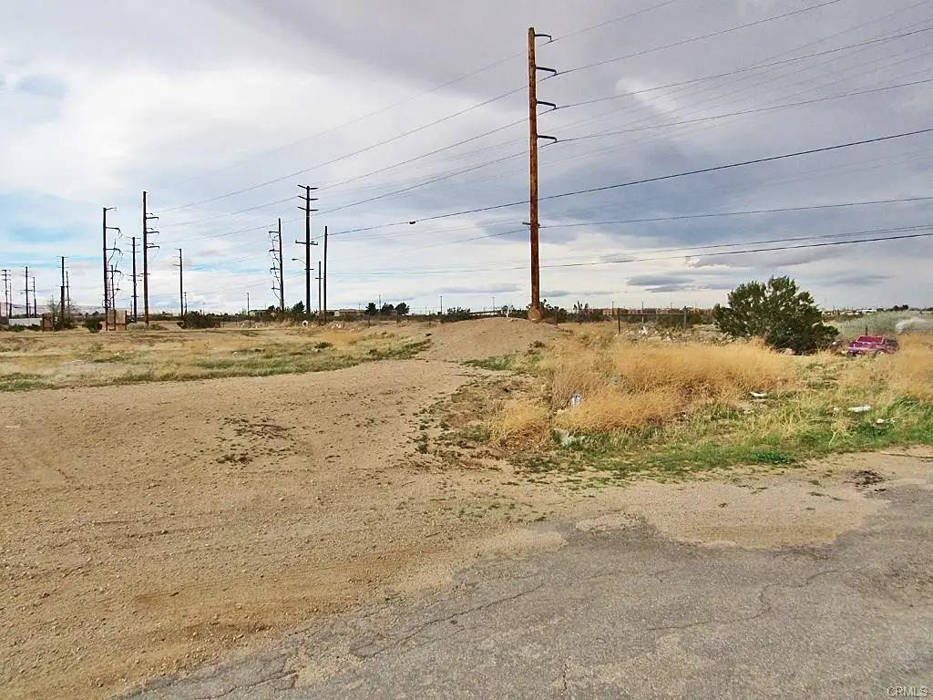 42717208009 Milton Drive, Mojave, CA 93501 - Image #1