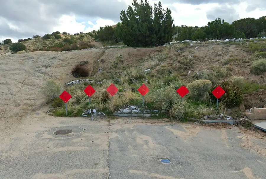 15th St West & Ave Q8, Palmdale, CA 93551 - #3