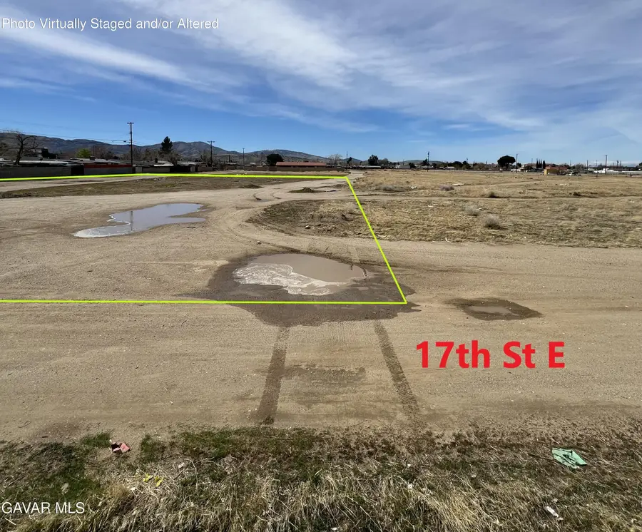 E 17th St E Street, Palmdale, CA 93550 - #3