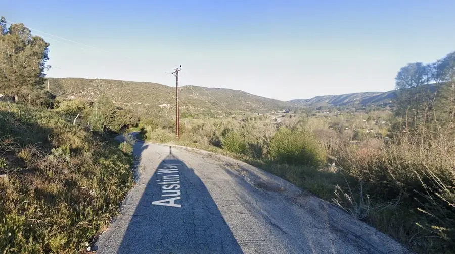 Austin Way Vic Sylvan Drive, Lake Hughes, CA 93532 - Image #3