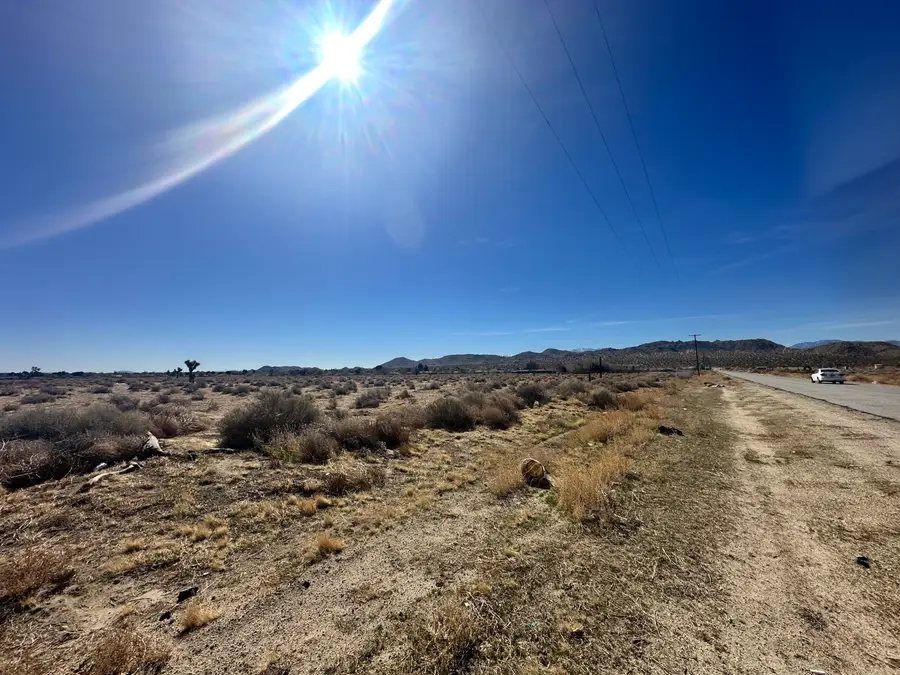 150 Avenue N8 # Vic, Lancaster, CA 93535 - Image #2