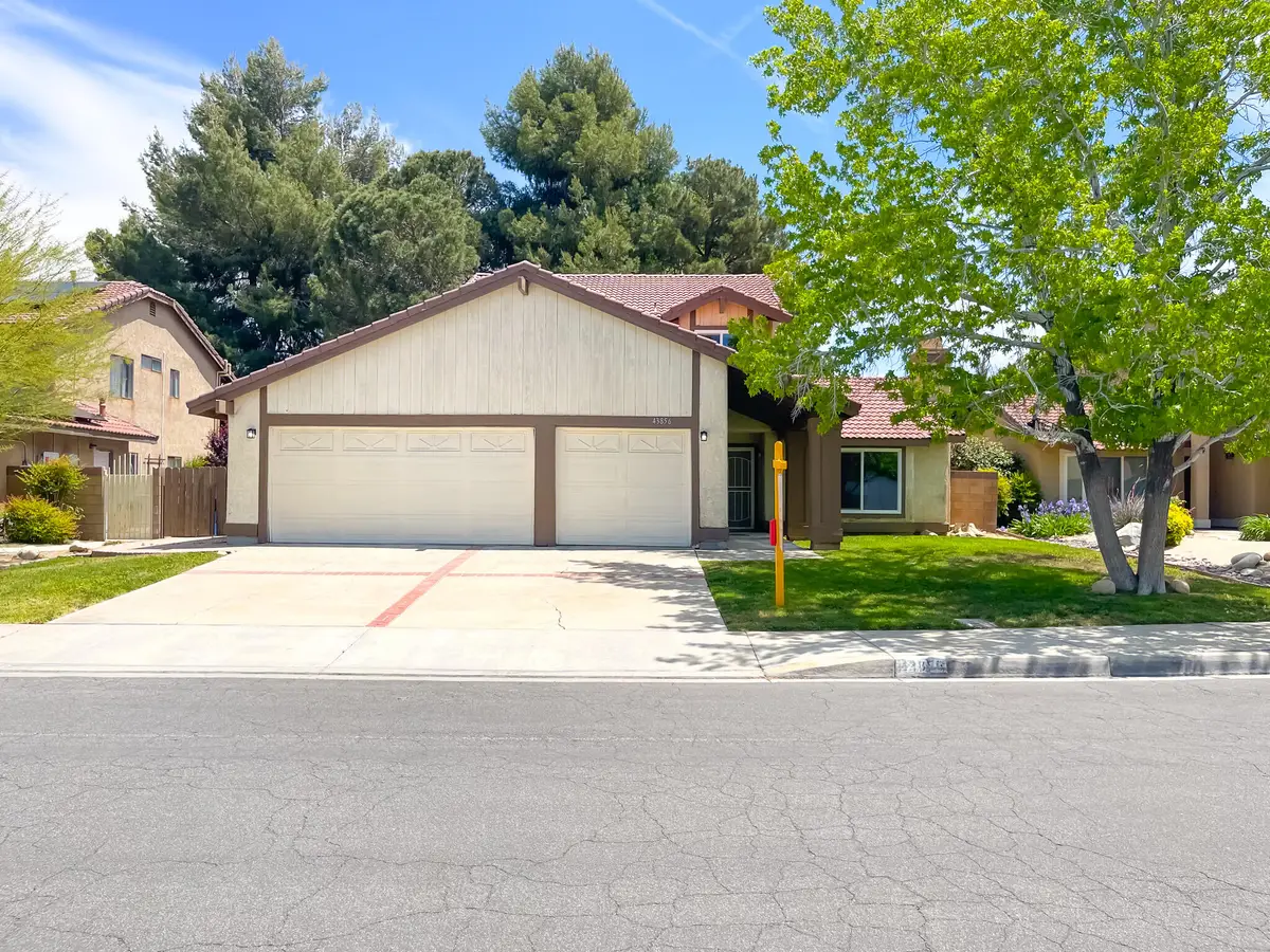 43856 Windsor Place, Lancaster, CA 93536 - Image #1