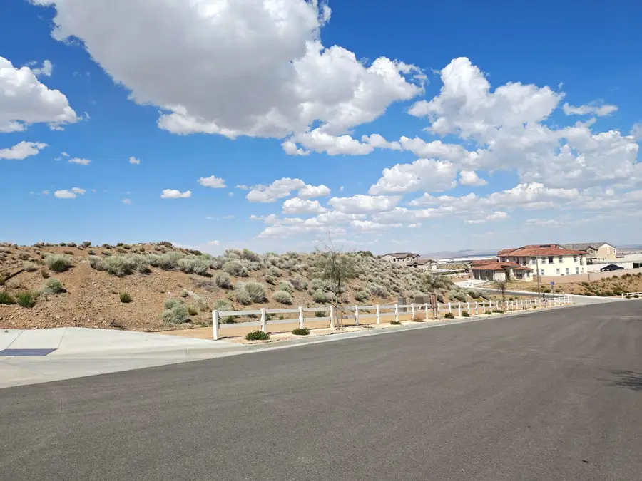 39602 Marina Court, Palmdale, CA 93551 - Image #3