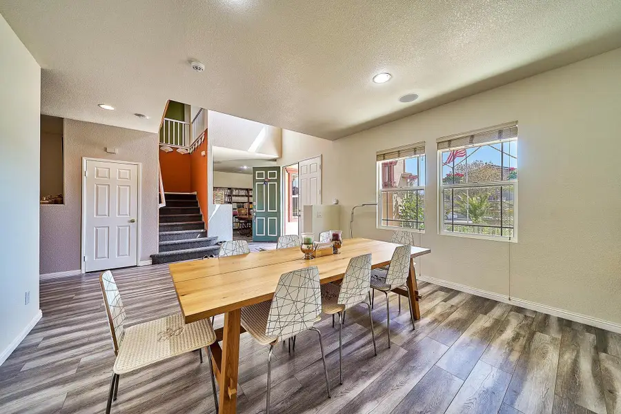 43521 Blossom Drive, Lancaster, CA 93536 - #3