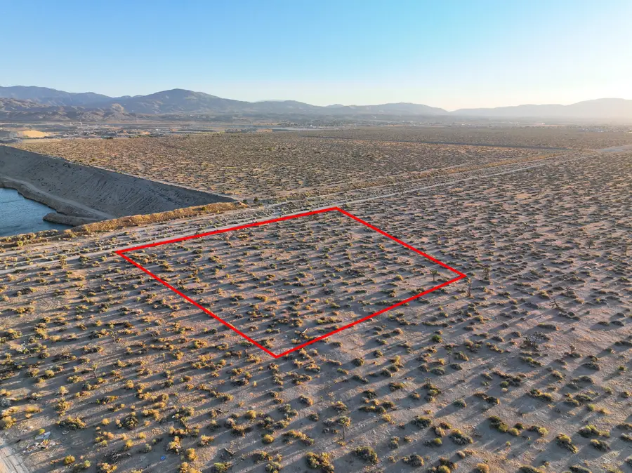 75th Ste Ave S, Pearblossom, CA 93553 - Image #2