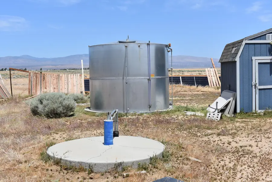 Ave F4 And Vic 177th St West, Fairmont, CA 93536 - Image #2