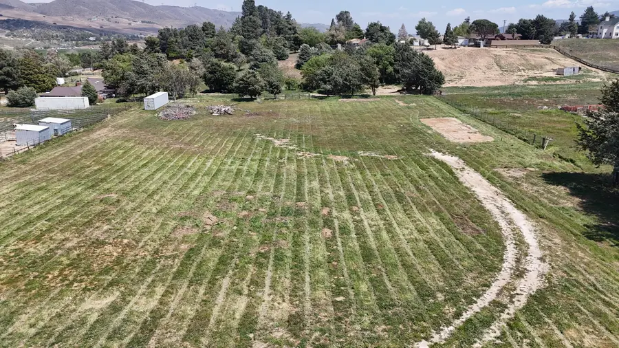 W 87th St W Street, Palmdale, CA 93551 - Image #2