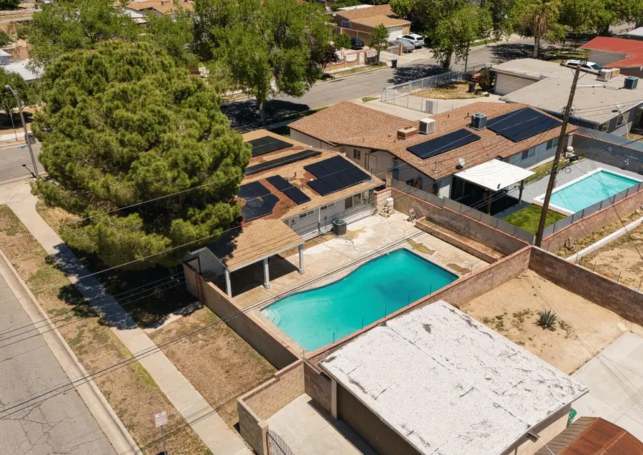 1046 W Ave H-6, Lancaster, CA 93534 - Image #3