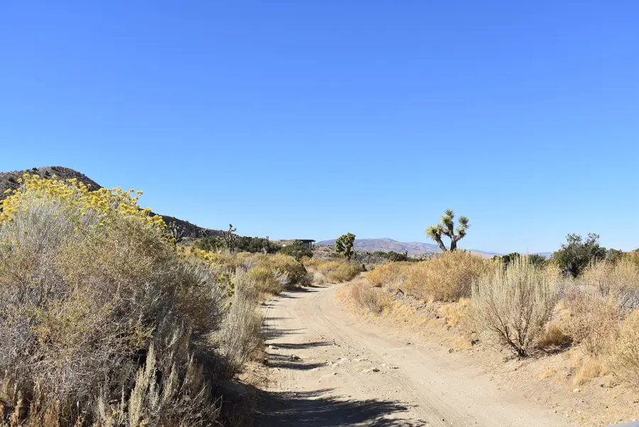 8100 Weber Ranch Road, Palmdale, CA 93550 - Image #3