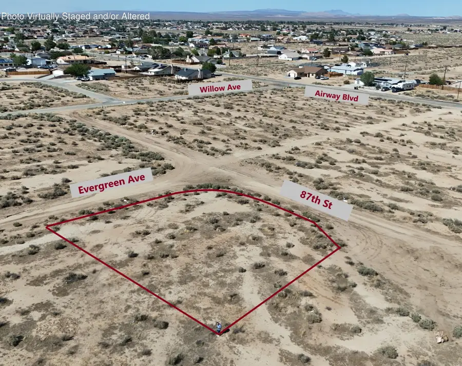 87th St, California City, CA 93505 - #2