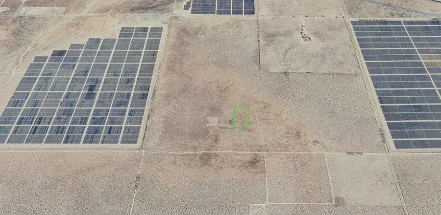 N/o Anne Ave & W/o Neuralia Rd, Mojave, CA 93501 - Image #2