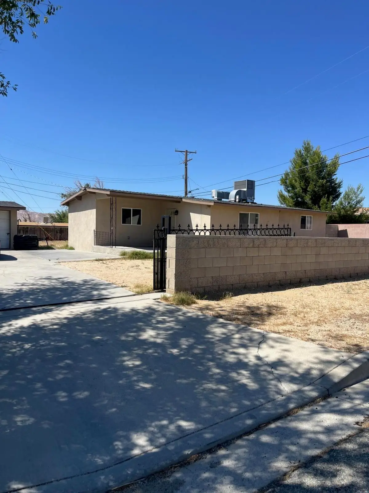 3354 Arthur Avenue, Mojave, CA 93501 - Image #1