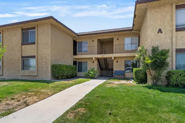 42935 W 15th Street #Unit 10, Lancaster, CA 93534