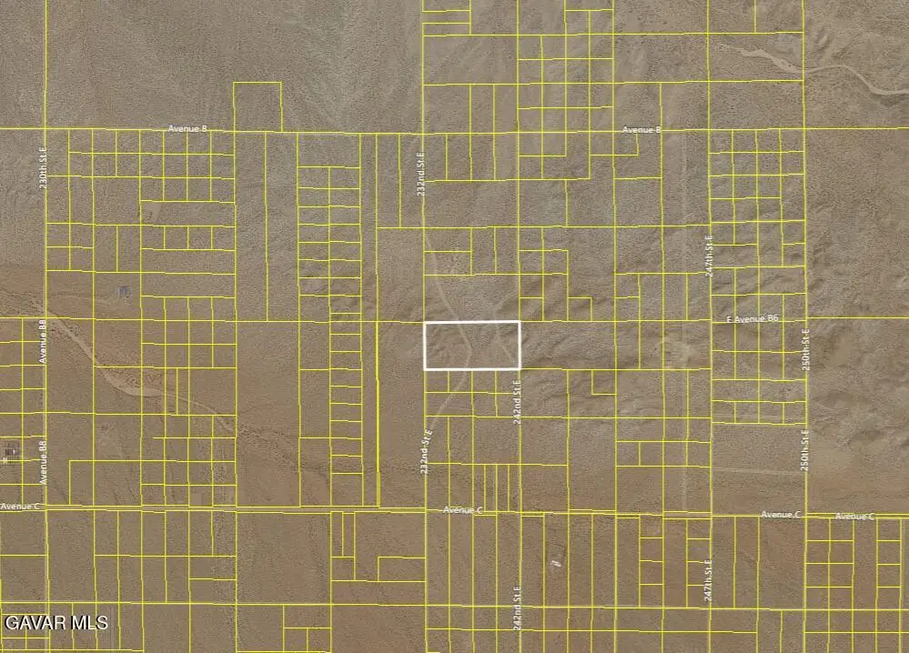 240th St East And B8, Lancaster, CA 93535 - #1