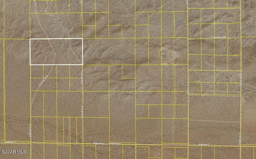 240th St East And B8, Lancaster, CA 93535 - #3