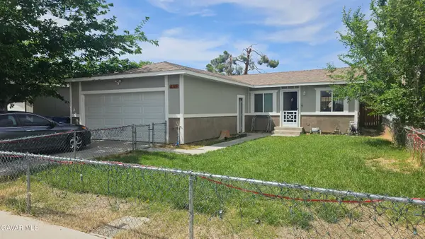 2325 E Pecos Court, Lancaster, CA 93535