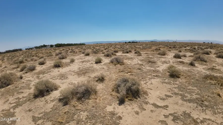 W Ave B 8, Lancaster, CA 93536 - #2