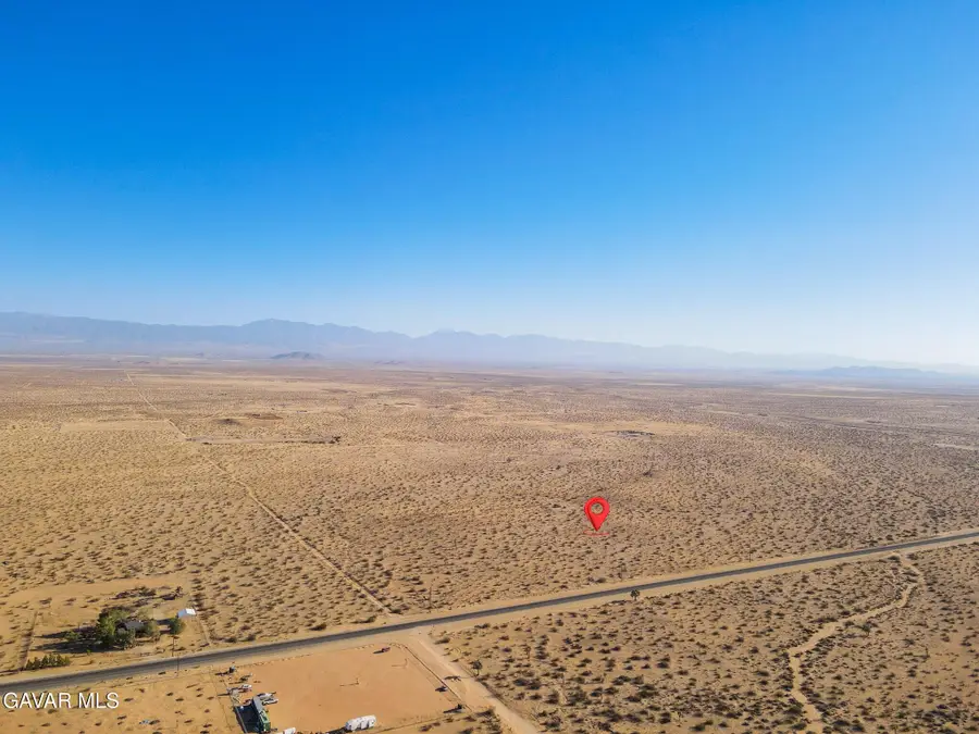 Cor Ave J 250 Ste, Lancaster, CA 93535 - #2