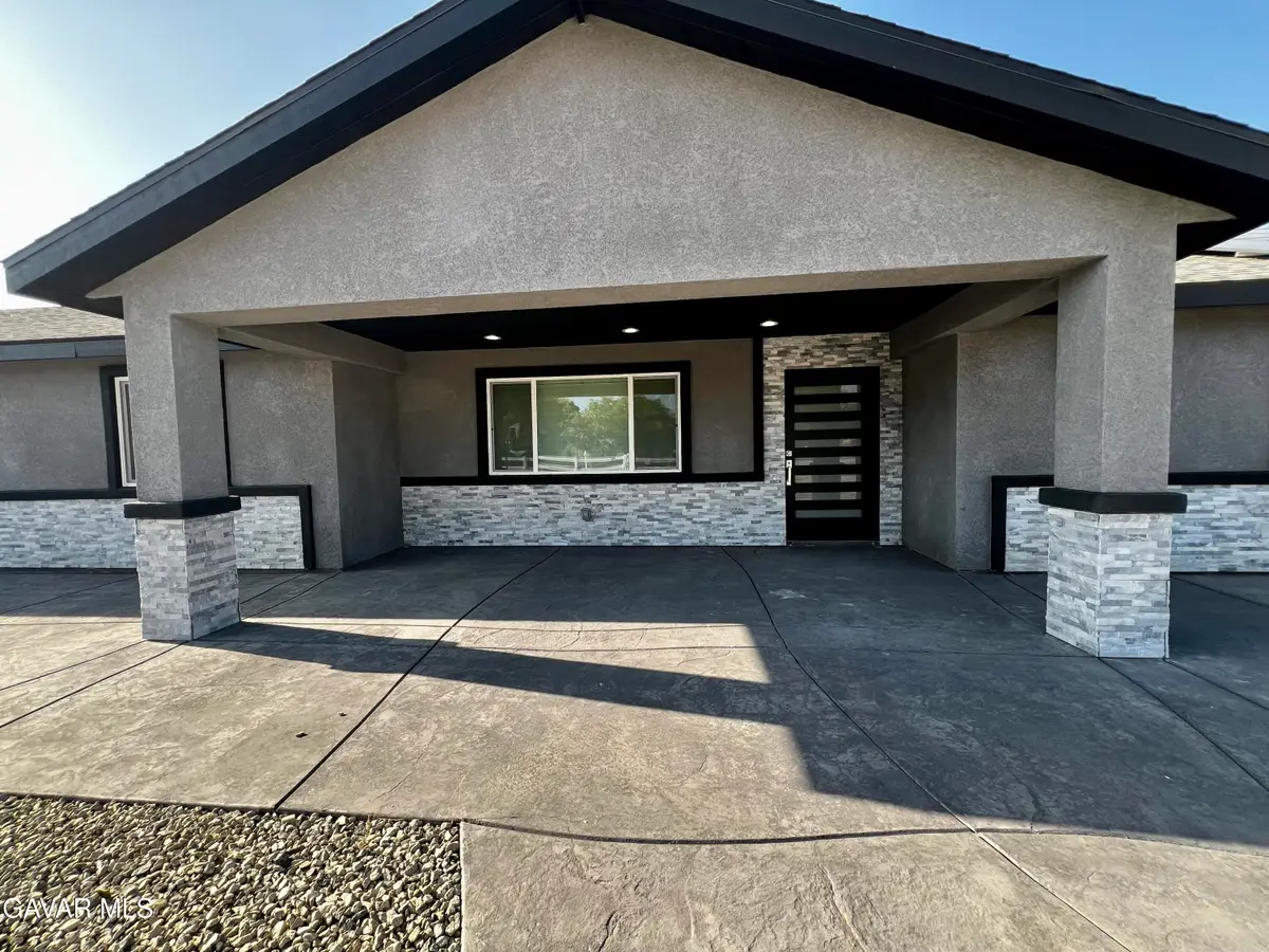 10165 E East Avenue S10, Littlerock, CA 93543 - #1