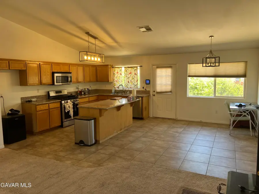 13320 E Avenue W6, Pearblossom, CA 93553 - Image #3