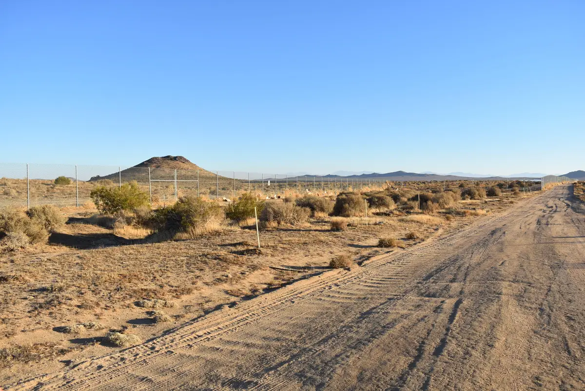 15th St E & Vic Reed Ave, Mojave, CA 93501 - Image #1