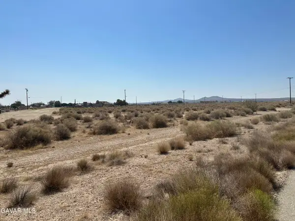 Frontage Road, Mojave, CA 93501