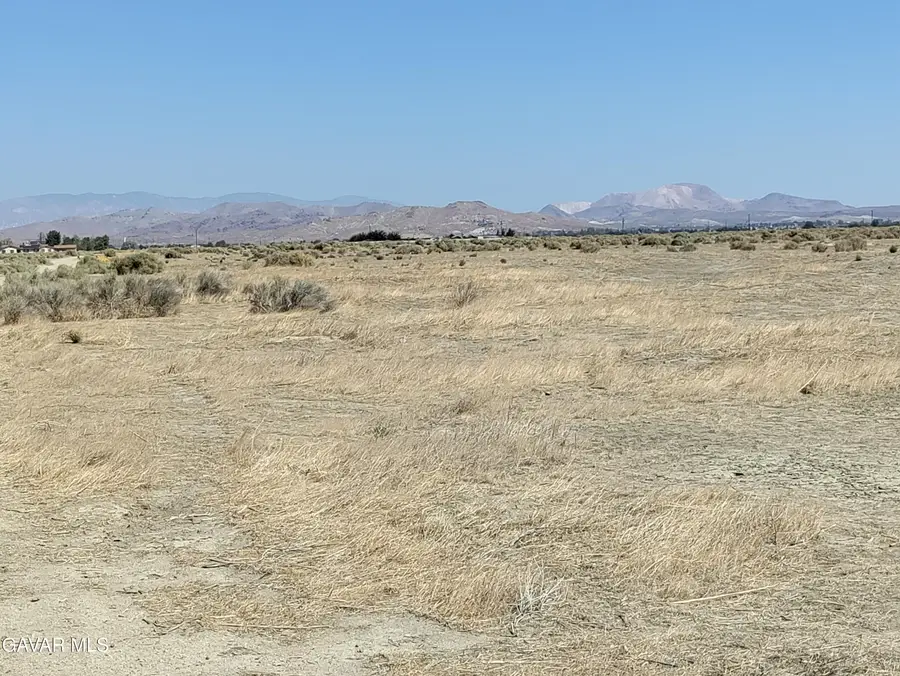 Cor Avenue A10 65 Stw, Lancaster, CA 93536 - #3