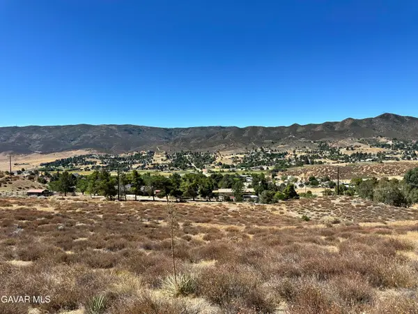 W 90th Street, Palmdale, CA 93551