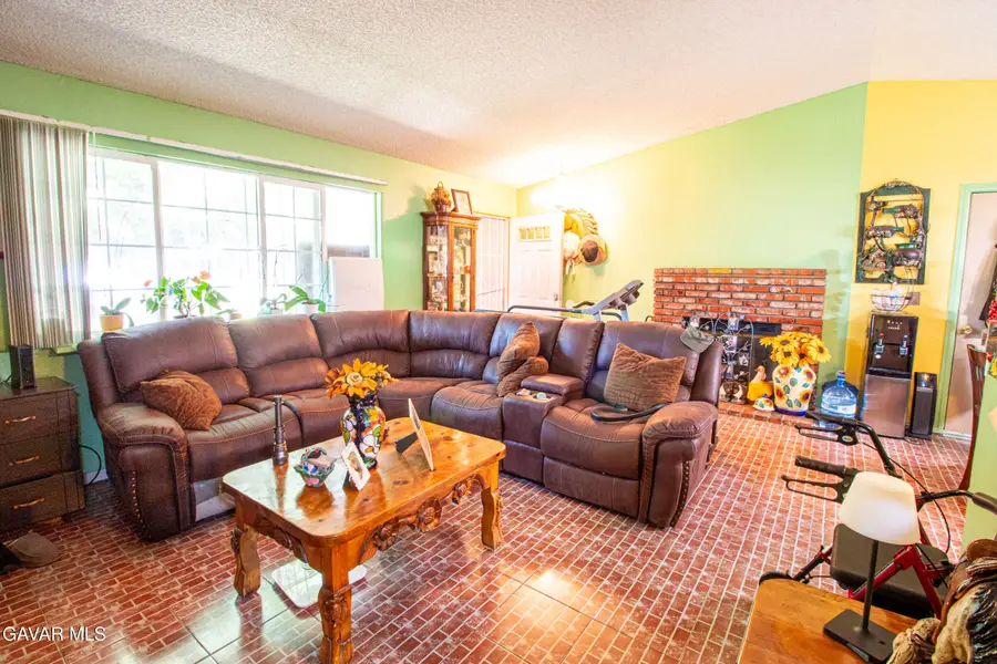 40961 166th St E, Lancaster, CA 93535 - Image #3