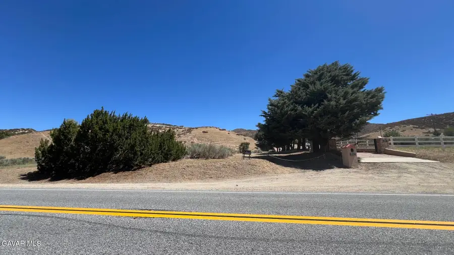 Elizabeth Lake Vic, Leona Valley, CA 93551 - Image #2