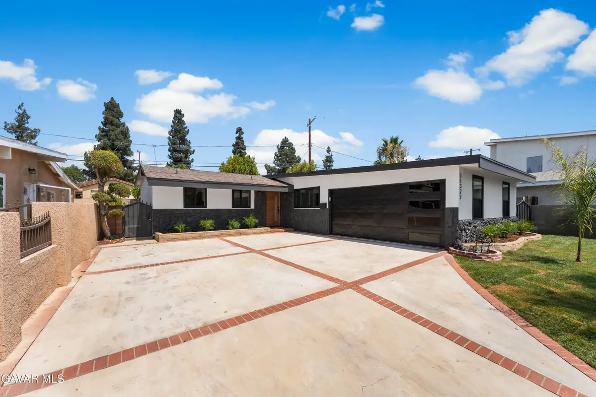 11327 Blythe Street, Sun Valley, CA 91352 - #1