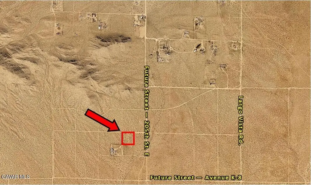 E 205th Street, Lancaster, CA 93535 - #1