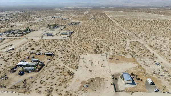 E Ave R2 Vic 130th Ste, Sun Village, CA 93543