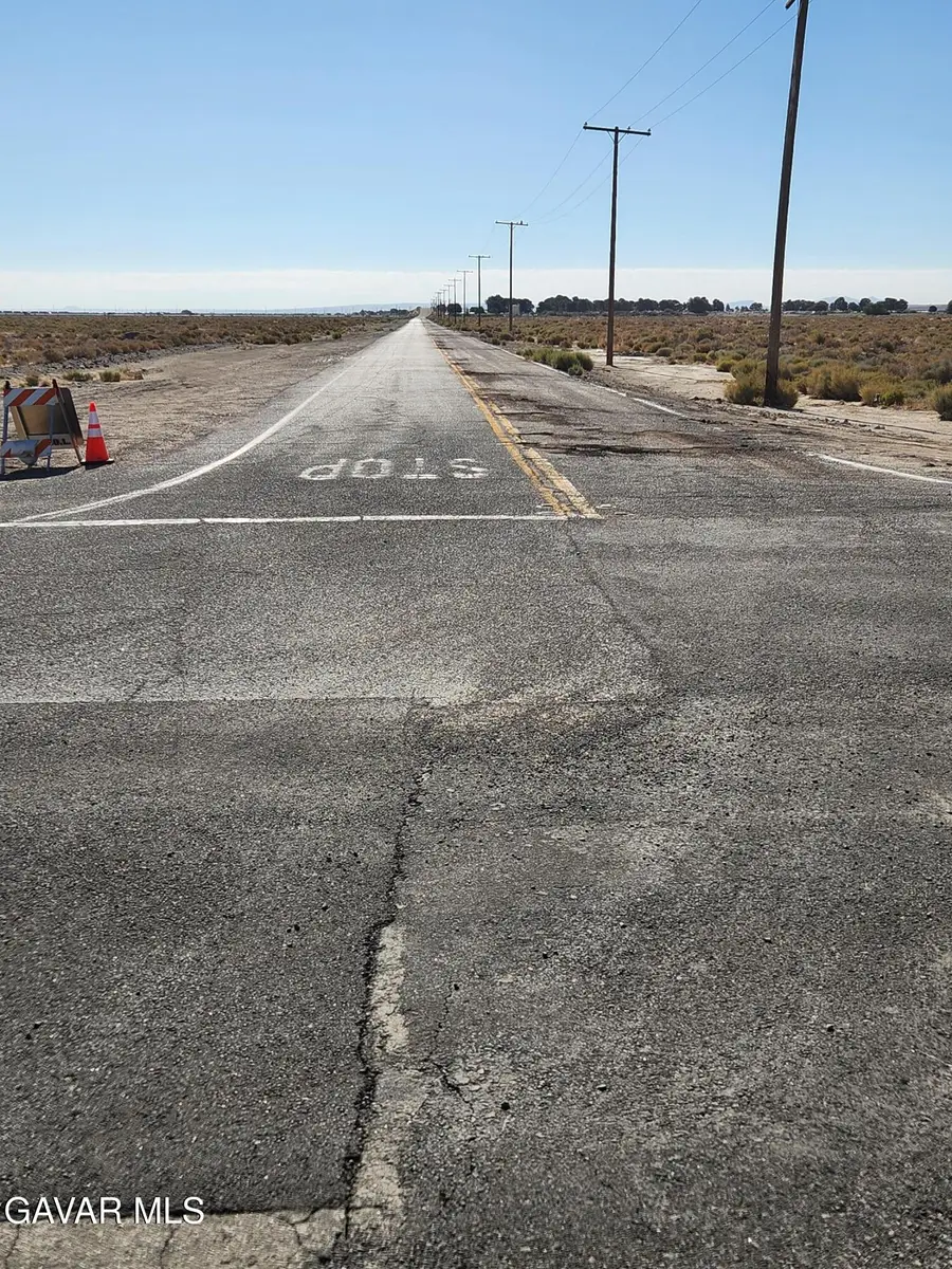 W 30th West And D12 Street, Lancaster, CA 93536 - #2