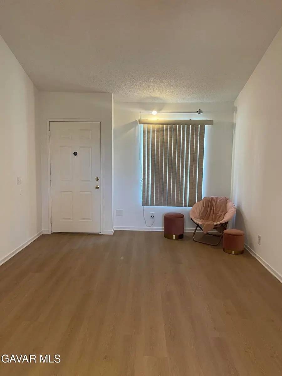2230 E Ave Q4 #35, Palmdale, CA 93550 - Image #2