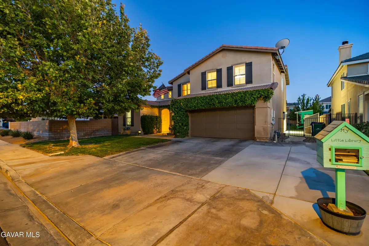 4762 W Ave J6, Lancaster, CA 93536 - #1