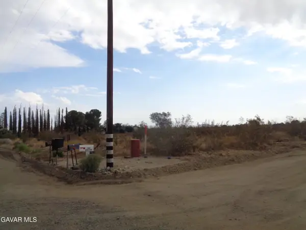 165 Ste E Ave. W12 Street, Palmdale, CA 93591