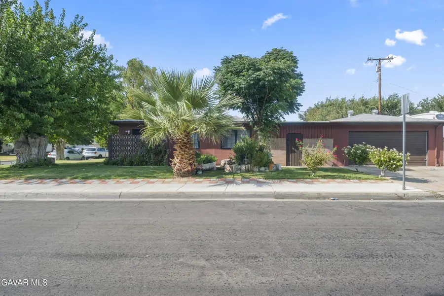 43604 Fern Avenue, Lancaster, CA 93534 - Image #3