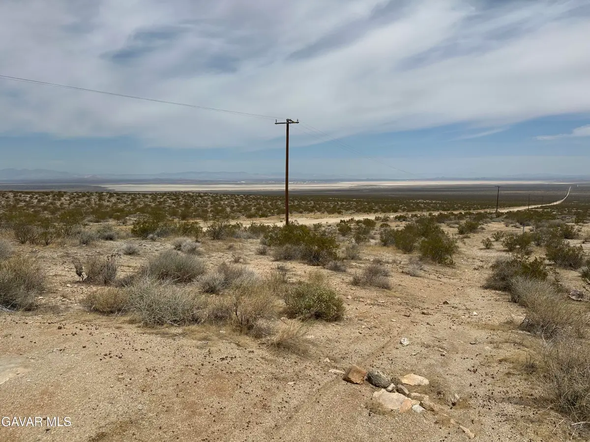 200 E Ste Drt Vic Avenue C8 Ste, Lancaster, CA 93535 - Image #1