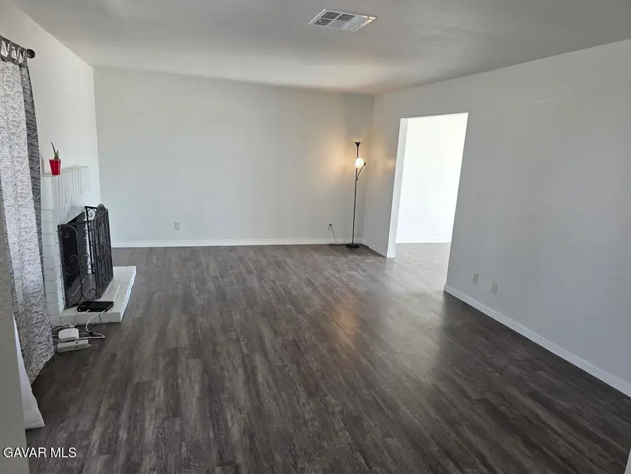 21382 Baldwin Lane, California City, CA 93505 - Image #3